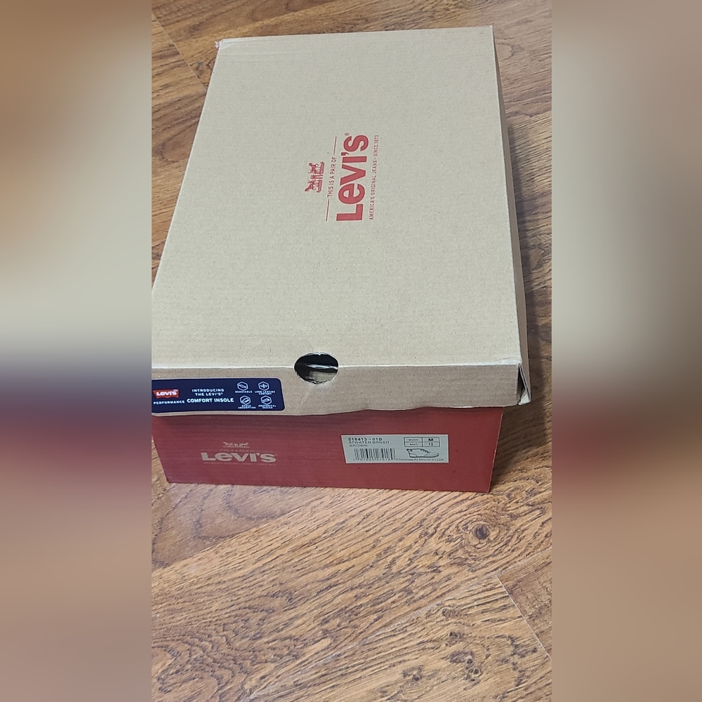 Levi's Levi's Men's Atwater-BRNSH Levis Chukka Sneakers Shoes - Picture 3 of 4